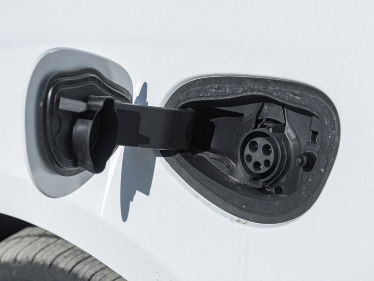 2024 Chrysler Pacifica Hybrid