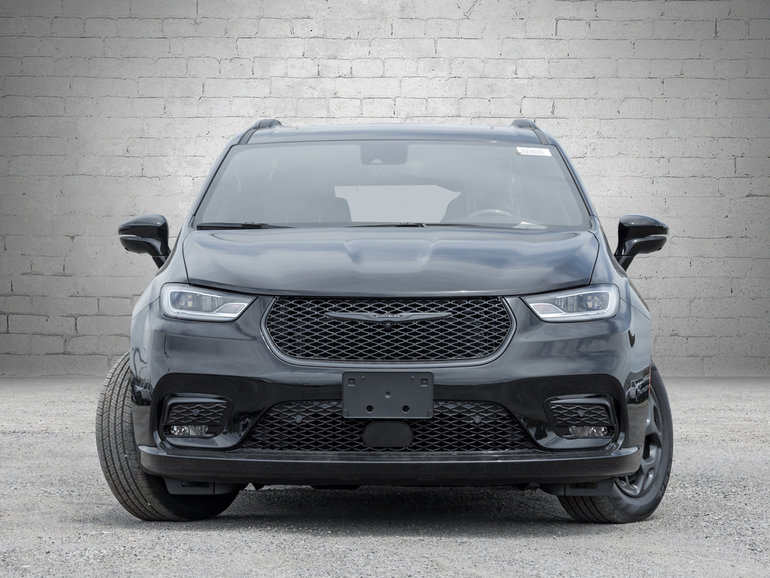 2024 Chrysler Pacifica Hybrid