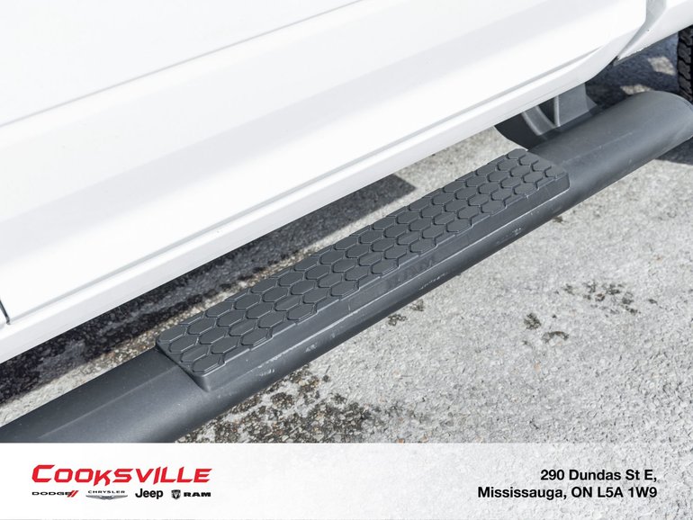 2021 Ram RAM 1500 Classic Crew Cab 4x4 (DS)