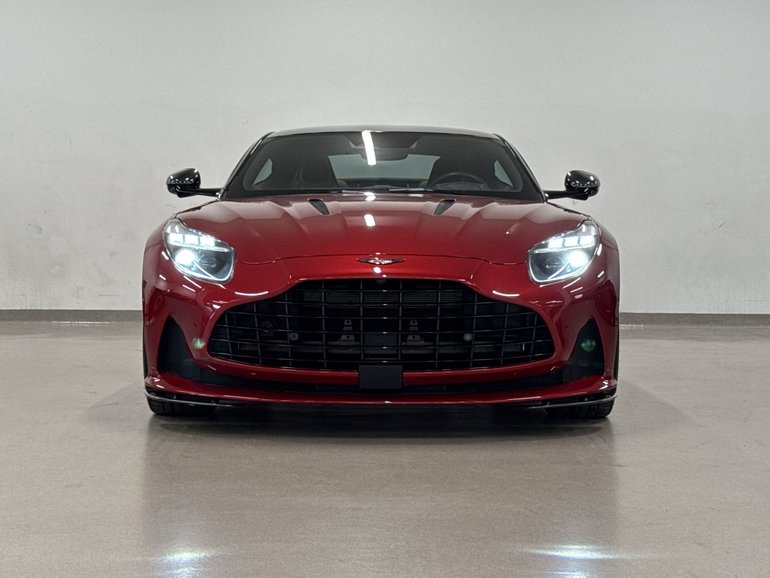 2024 Aston Martin DB12