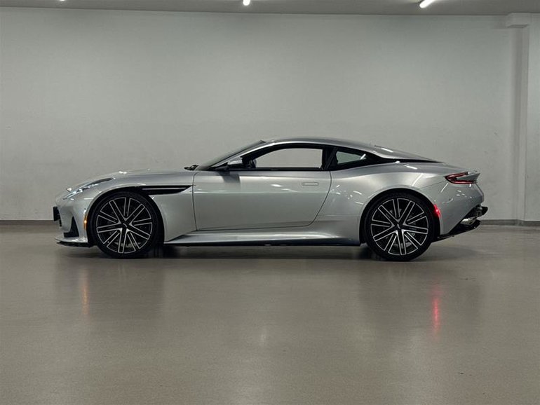 2024 Aston Martin DB12