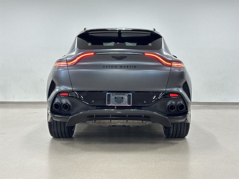 2023 Aston Martin DBX707