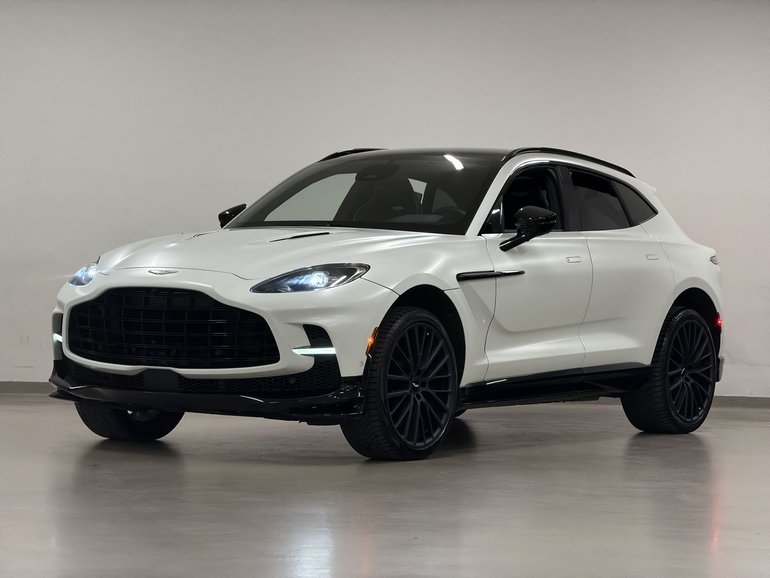 2025 Aston Martin DBX707
