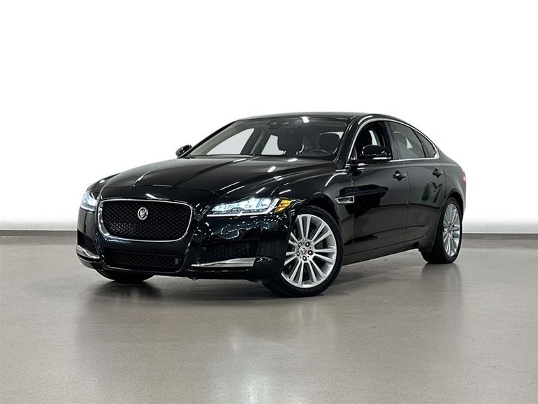 2020 Jaguar XF 25t 2.0L AWD Prestige