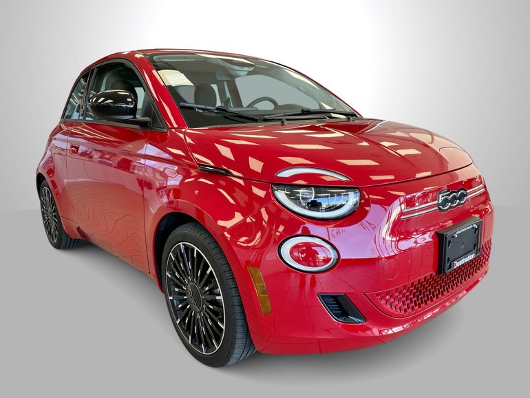 2025 Fiat 500e