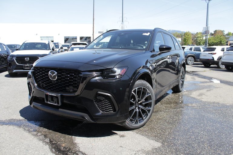 2025 Mazda CX-70 Plug-In Hybrid