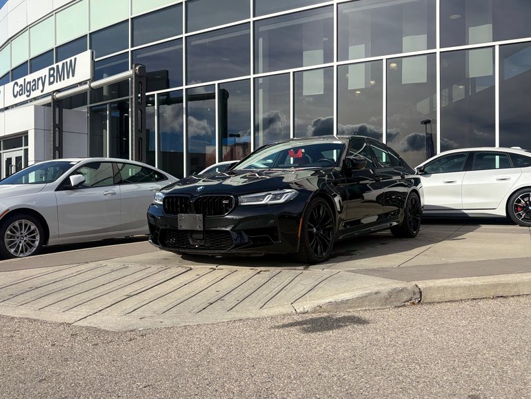 2022 BMW M5