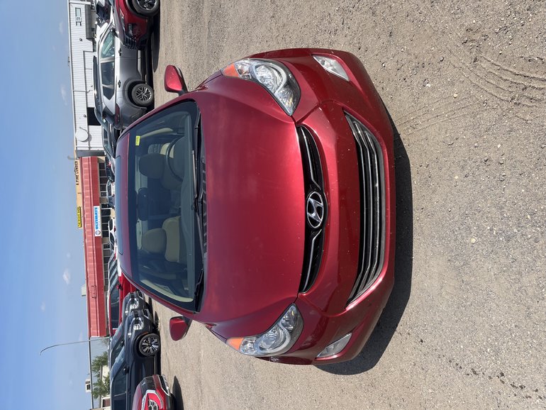 2011 Hyundai Elantra Limited w/ Nav