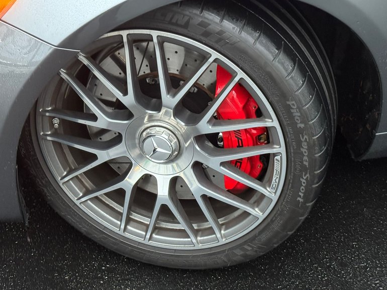 2017 Mercedes-Benz AMG GT