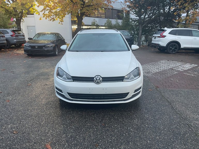 2016 Volkswagen Golf Sportwagen