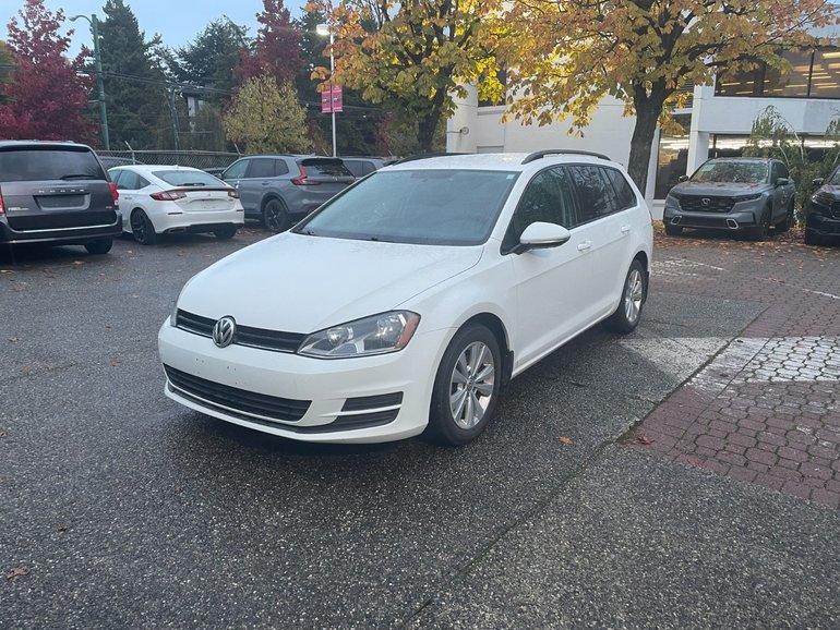 2016 Volkswagen Golf Sportwagen