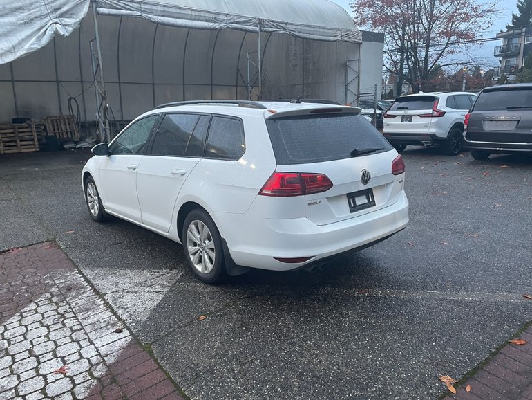 2016 Volkswagen Golf Sportwagen