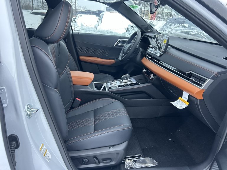 2025 Mitsubishi Outlander Plug-in Hybrid