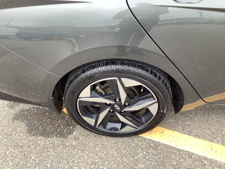 2023 Hyundai Elantra Hybrid