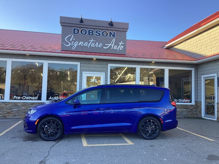 2021 Chrysler PACIFICA