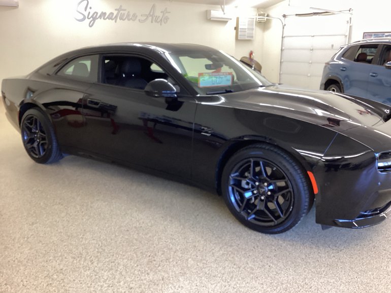 2025 Dodge CHARGER DAYTONA