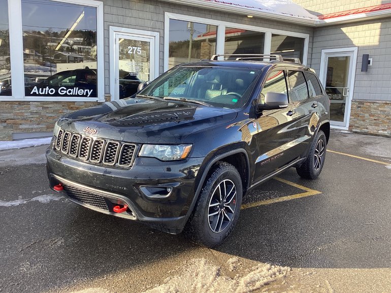 2019 Jeep GRAND CHEROKEE
