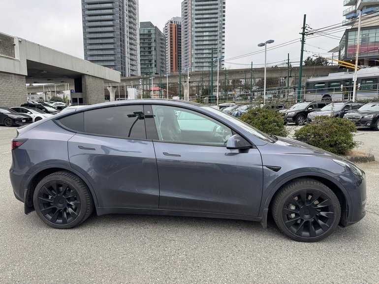 2020 Tesla Model Y