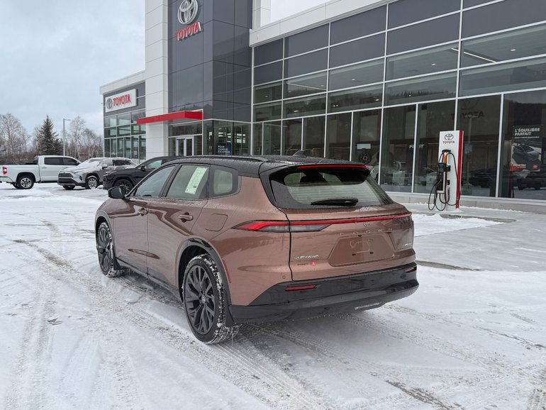 2026 Toyota CROWN SIGNIA LIMITED