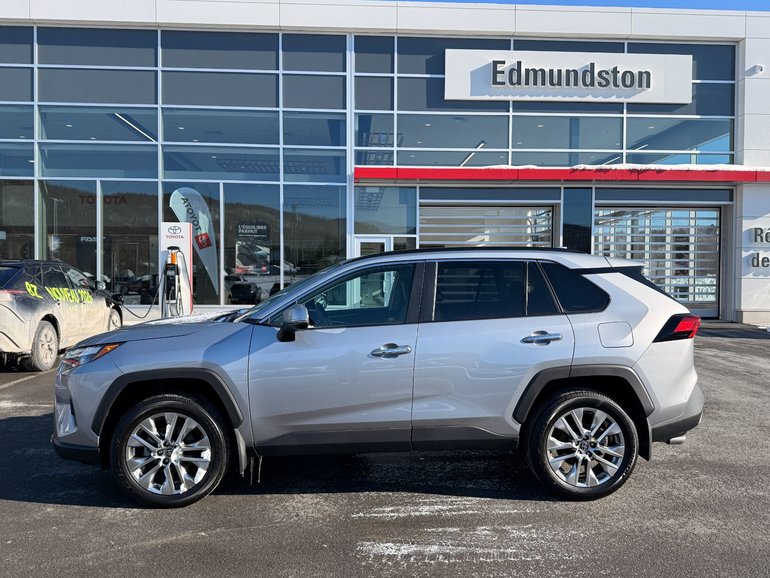 2025 Toyota RAV4 LIMITED AWD