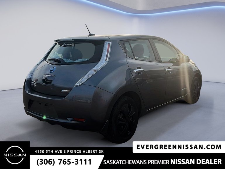 2016 Nissan LEAF