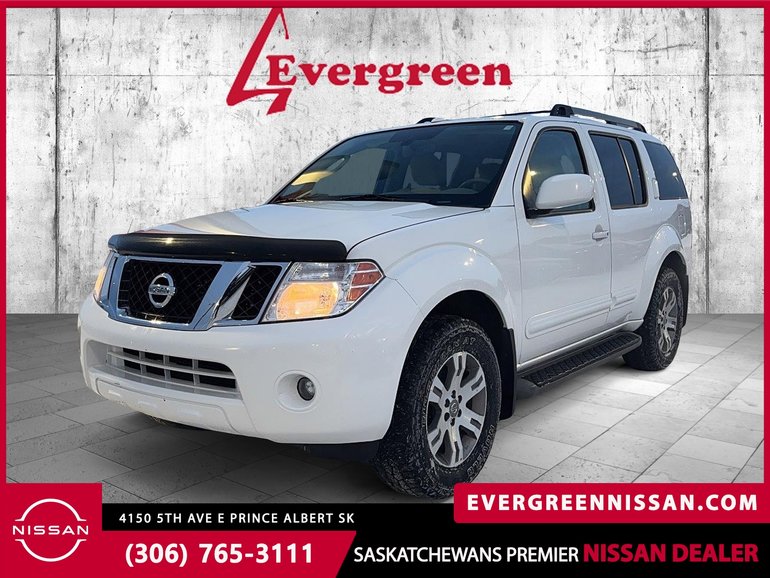 2012 Nissan Pathfinder SV