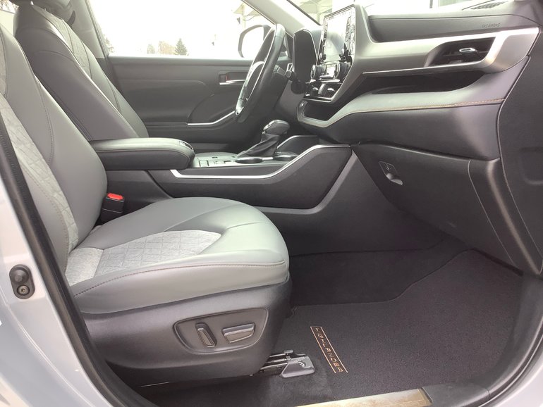 2022 Toyota HIGHLANDER