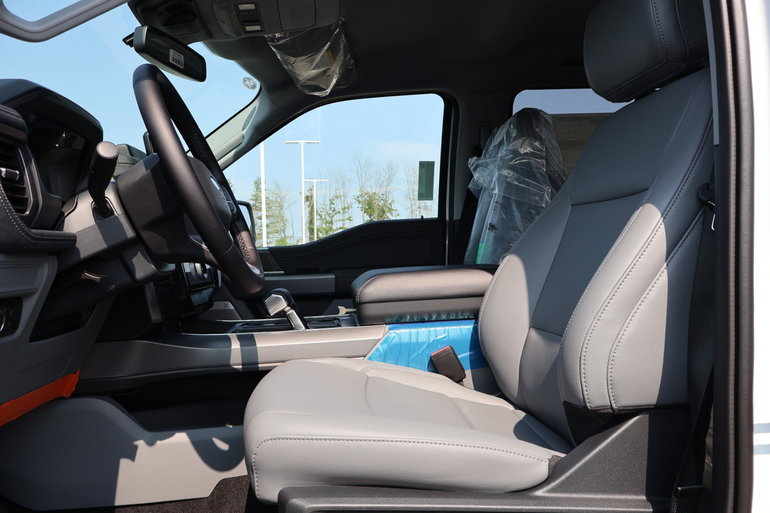 2025 Ford F-150 Lightning