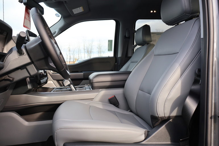 2025 Ford F-150 Lightning