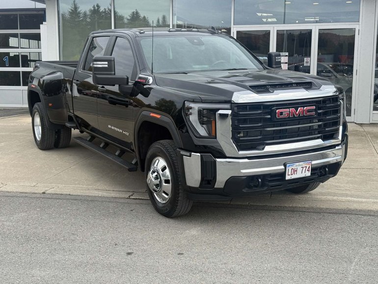 2025 GMC Sierra 3500HD