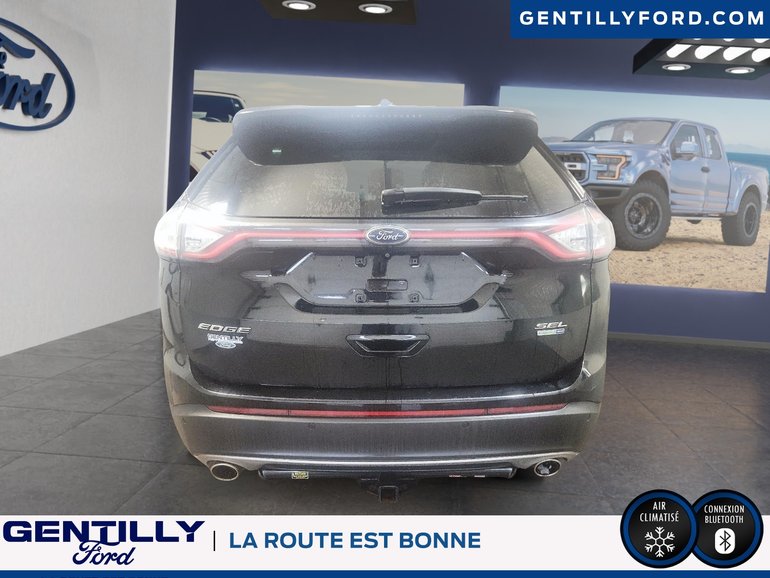 2016 Ford Edge