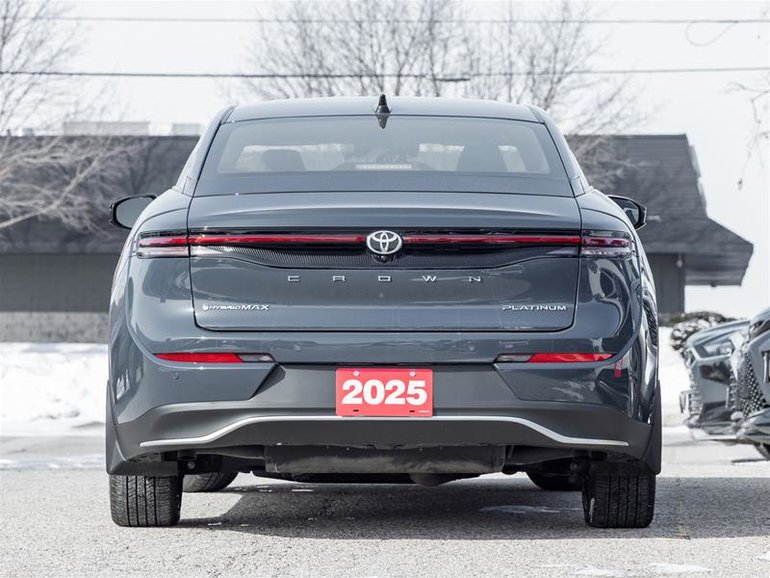 2025 Toyota Crown Hybrid