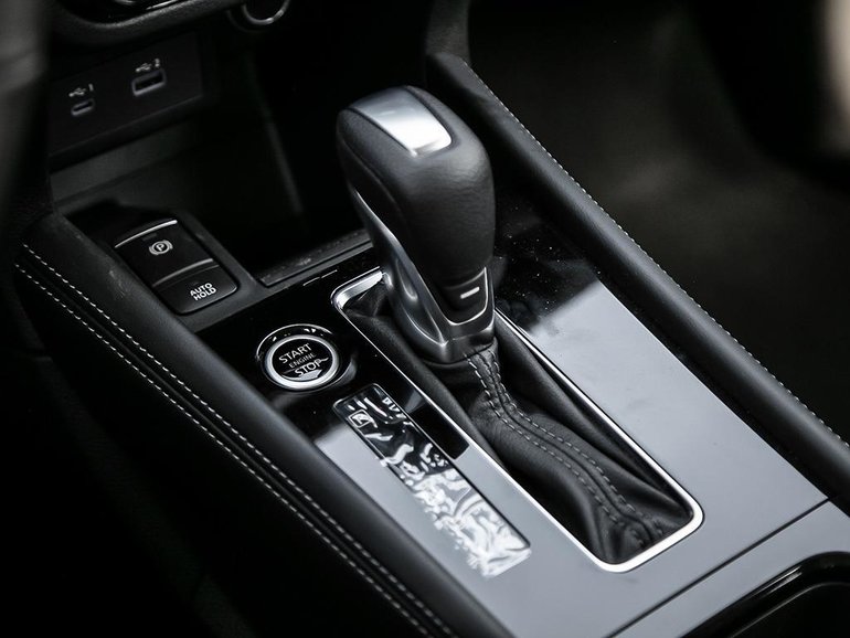 2025 Nissan Kicks Play