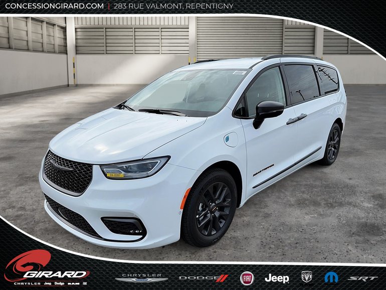 2024 Chrysler Pacifica Hybrid