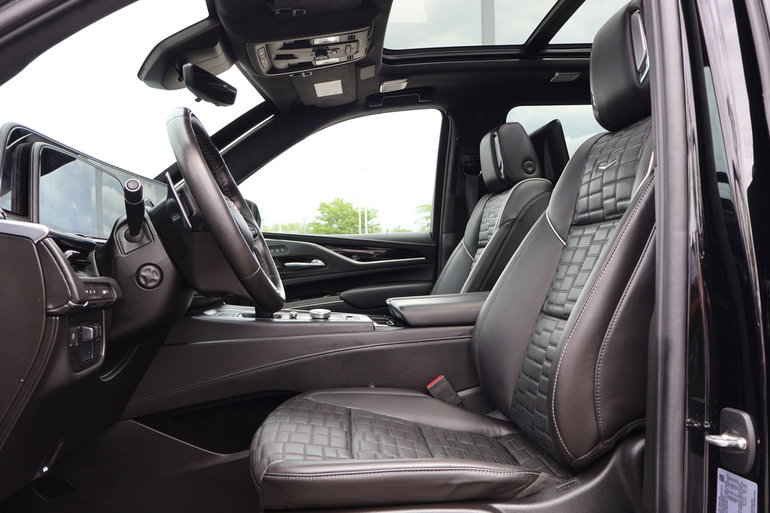 2023 Cadillac Escalade ESV