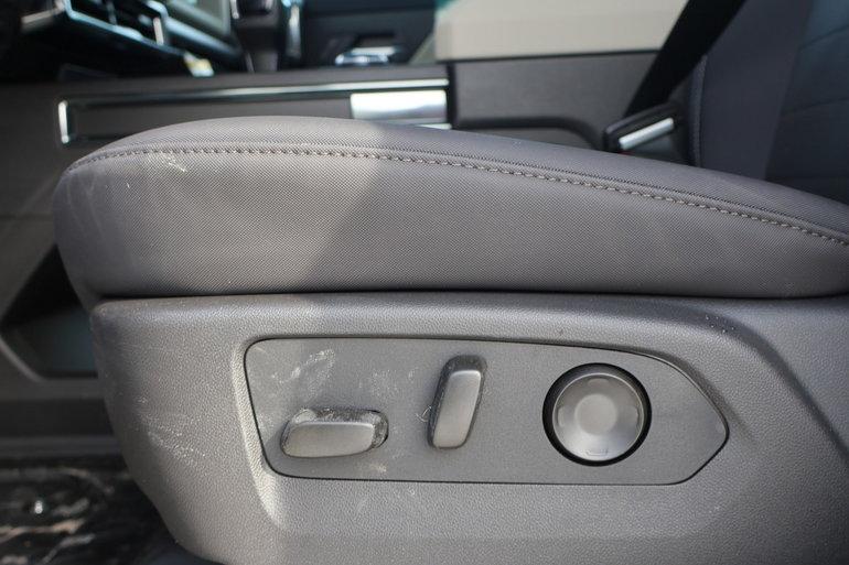 2026 GMC Hummer EV SUV