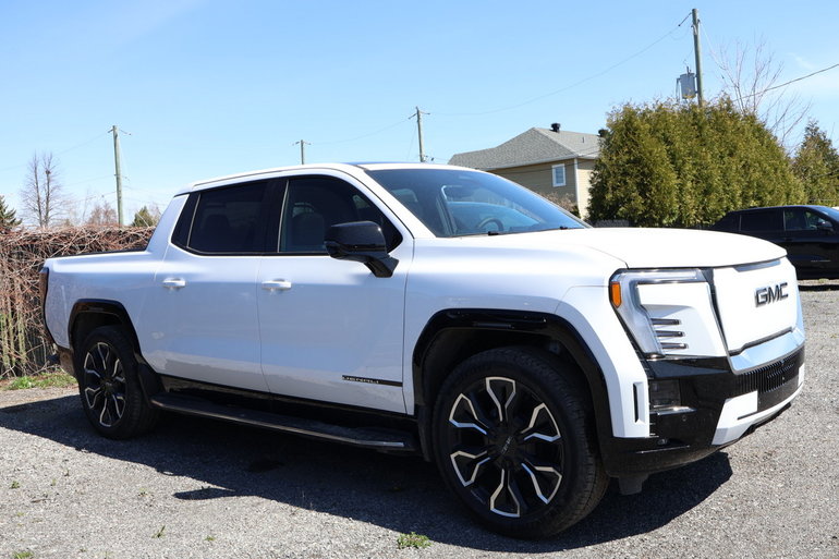 2025 GMC Sierra EV