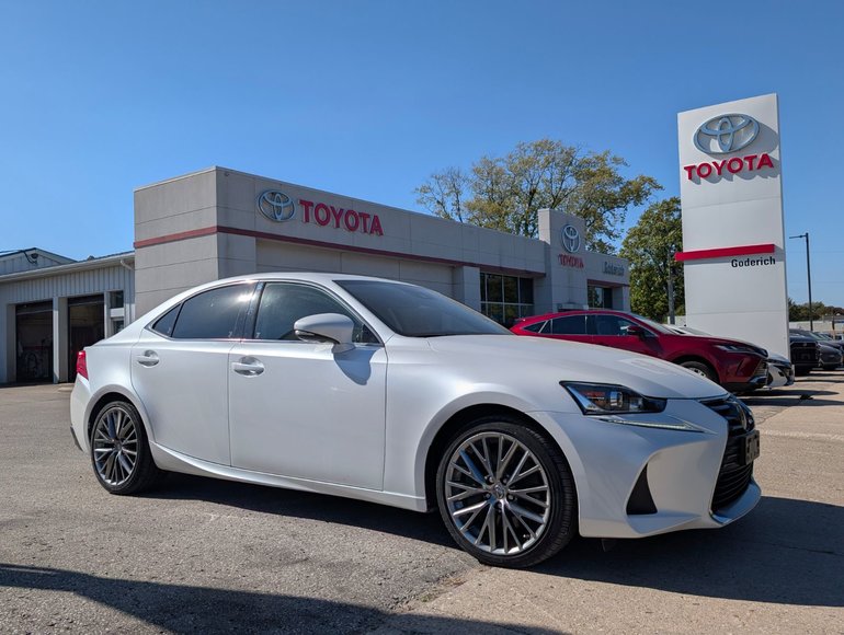 2020 Lexus IS 300 AWD