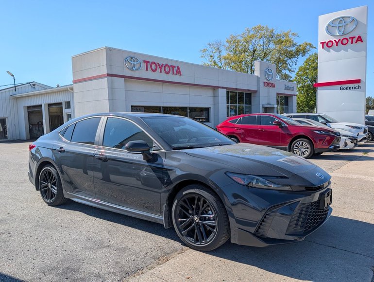 2025 Toyota Camry Hybrid