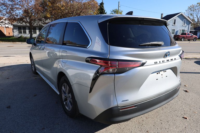 2021 Toyota Sienna Hybrid