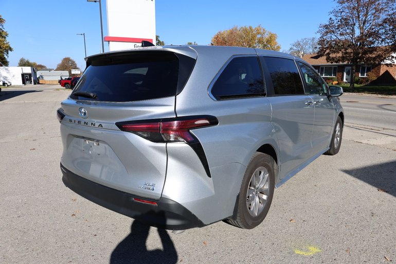 2021 Toyota Sienna Hybrid