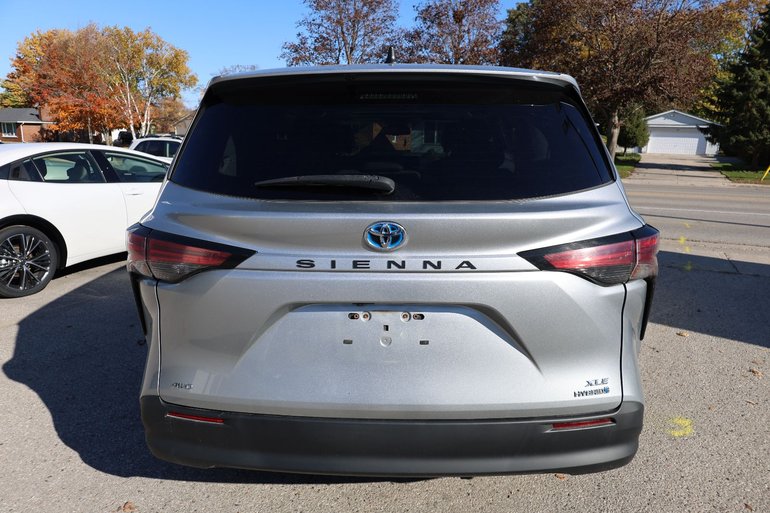 2021 Toyota Sienna Hybrid