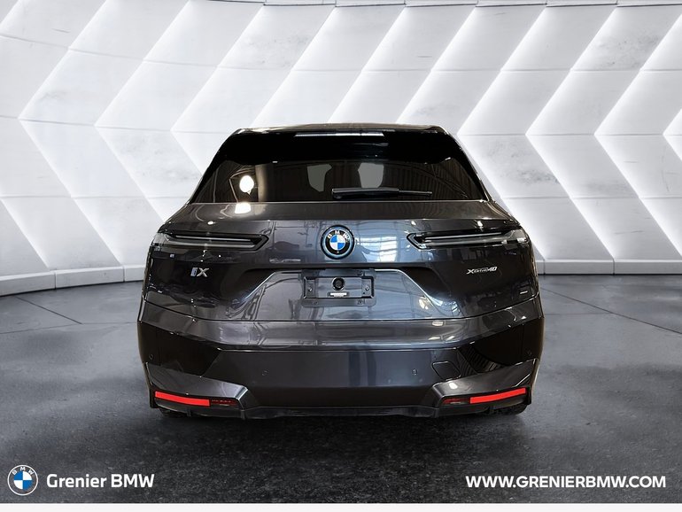 2023 BMW iX
