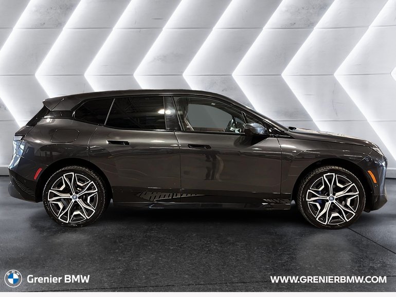 2023 BMW iX