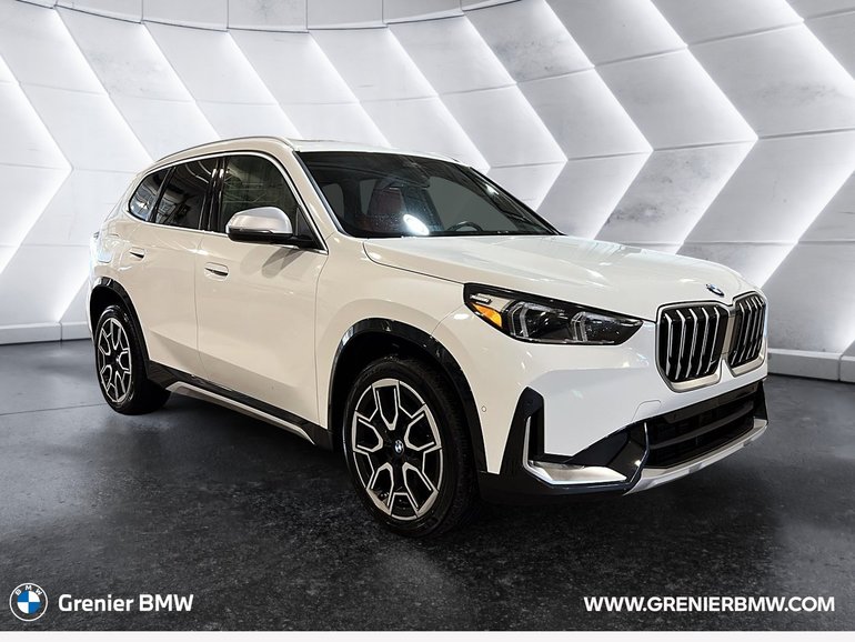 2023 BMW X1 xDrive28i, xLine, Premium Essential Package