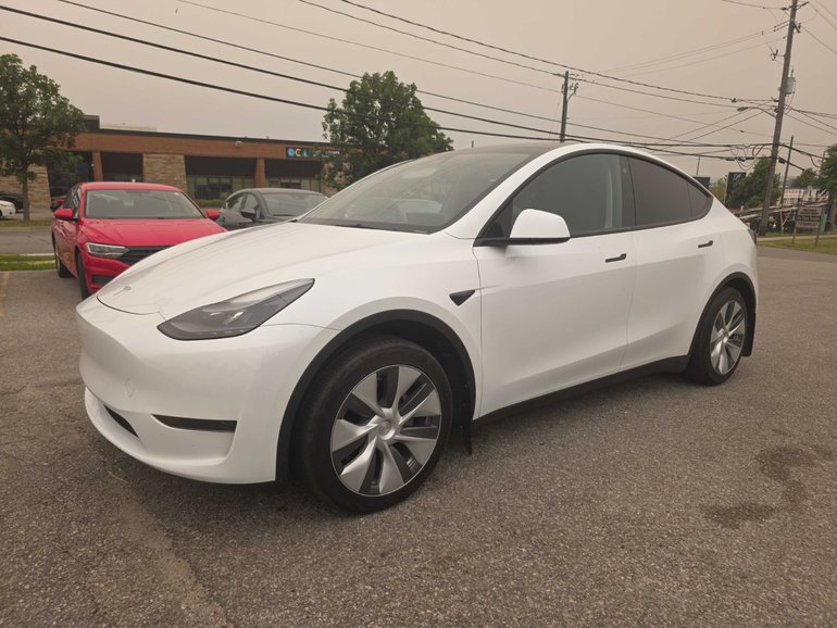 2023 Tesla Model Y Standard range