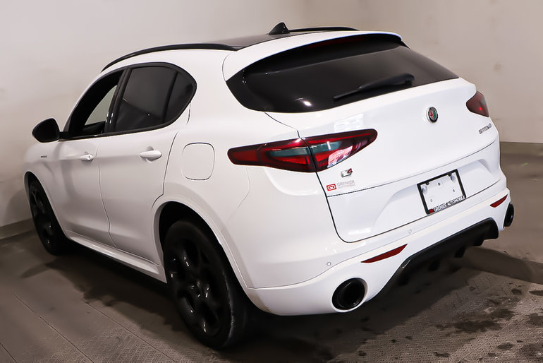 2023 Alfa Romeo STELVIO