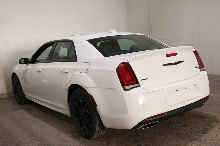 2023 Chrysler 300