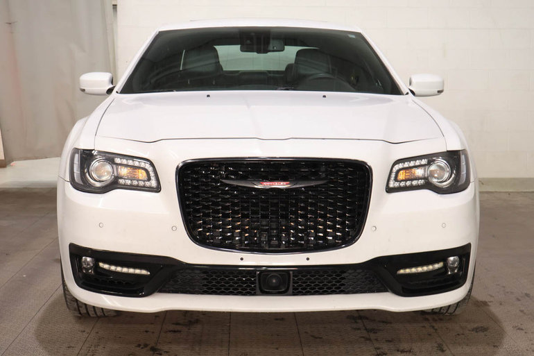 2023 Chrysler 300