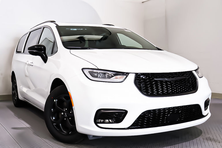 2024 Chrysler PACIFICA HYBRID